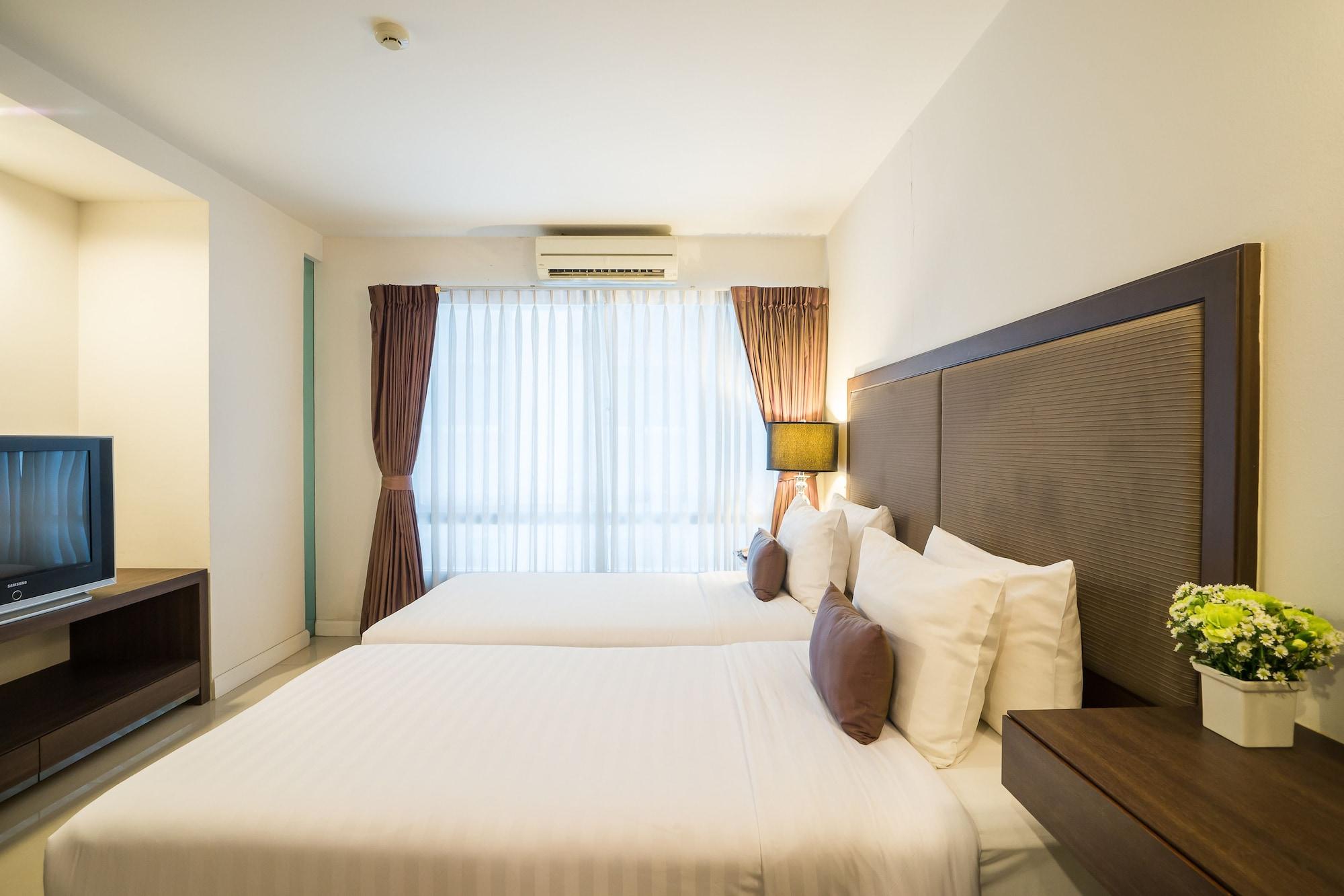 Beyond Suite Bangkok Exterior photo