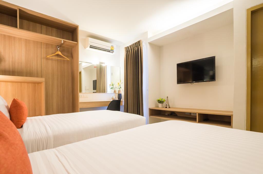 Beyond Suite Bangkok Exterior photo