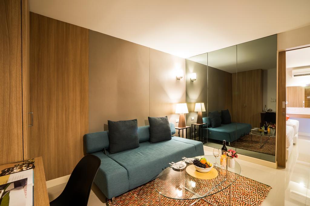 Beyond Suite Bangkok Exterior photo