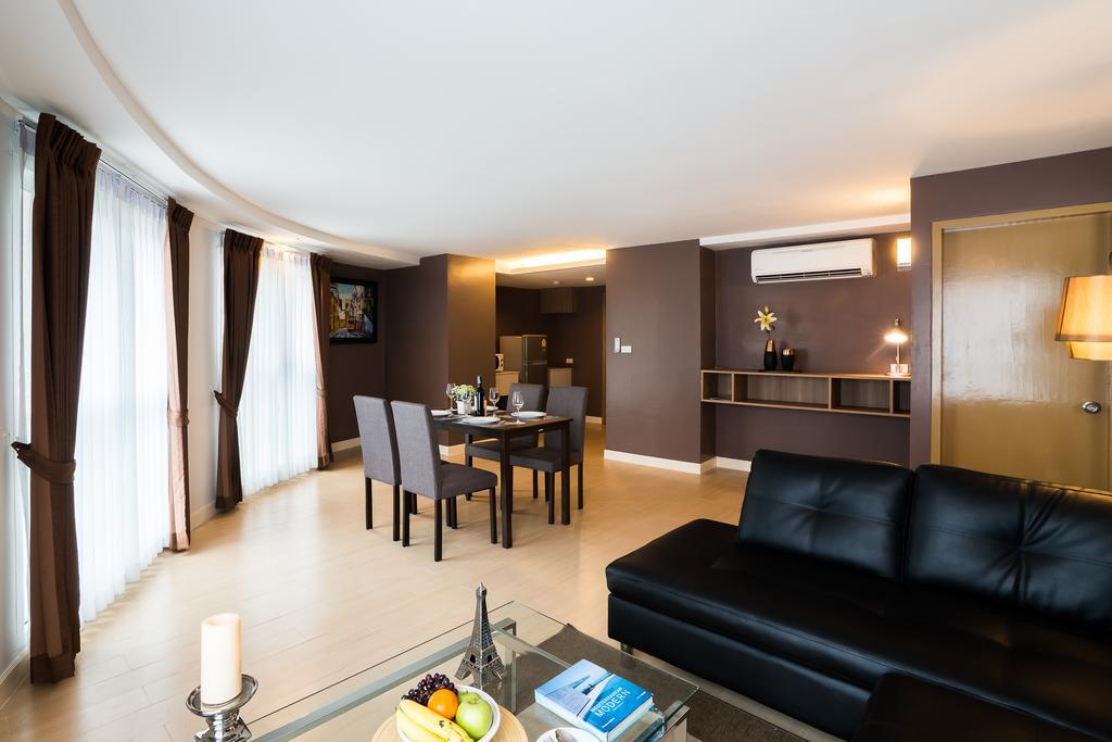 Beyond Suite Bangkok Exterior photo